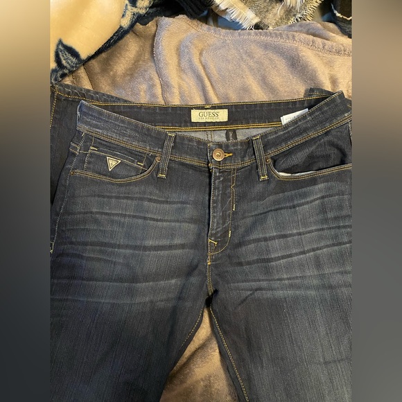 Men’s Guess Jeans - Picture 3 of 6